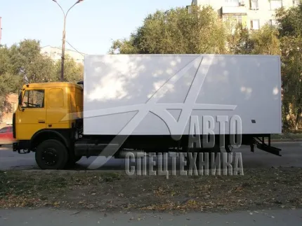 Промтоварный фургон МАЗ 5340В3