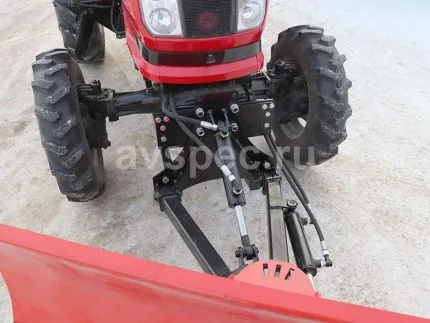 Отвал Снеговик на DF 304 G2 ОК1750